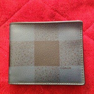 3 In 1 Coach Wallet In Crossgrain Leather (Read Listing)